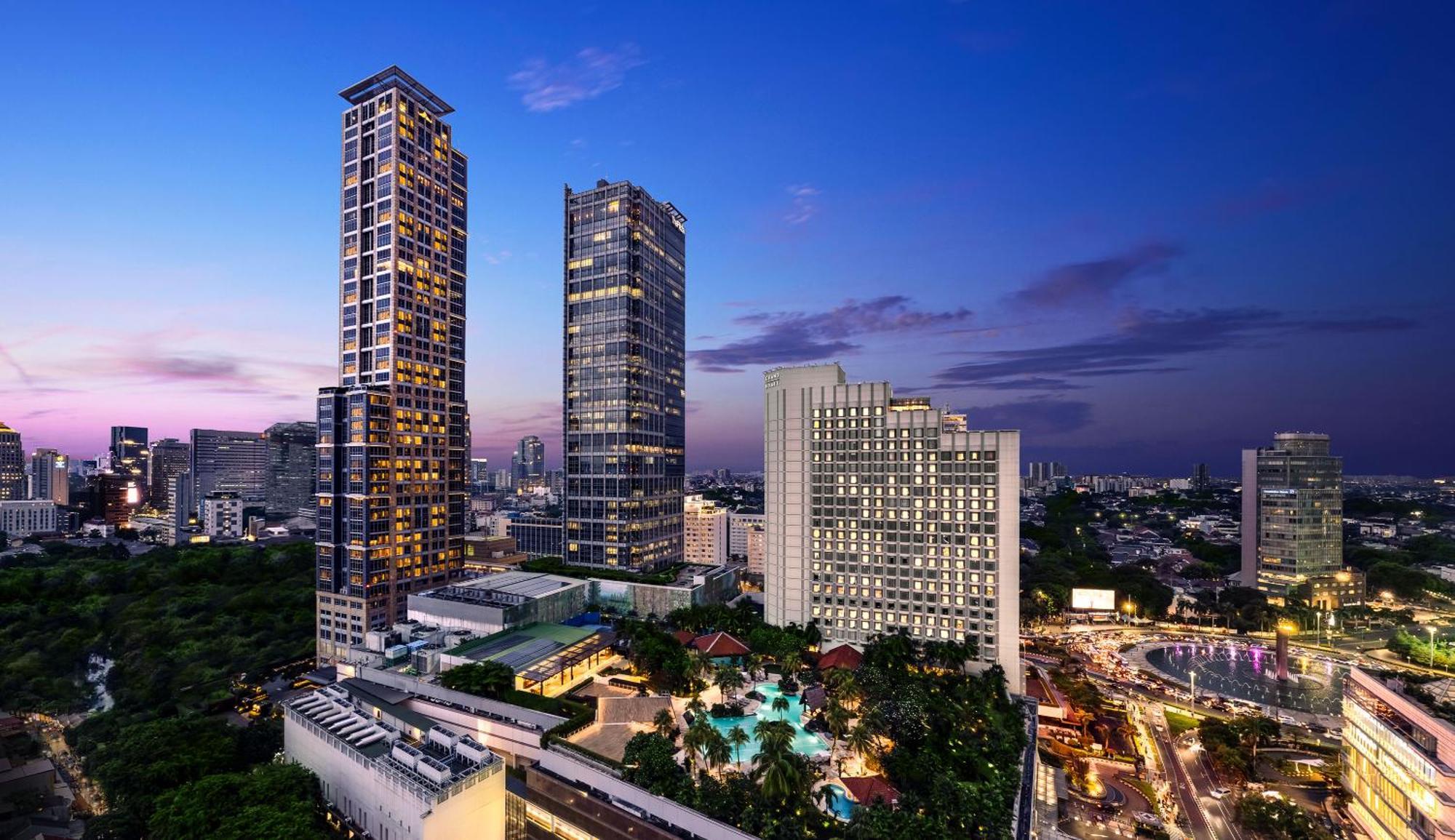 Hotel Keraton At The Plaza, Part Of The Unbound Collection By Hyatt à Jakarta Extérieur photo