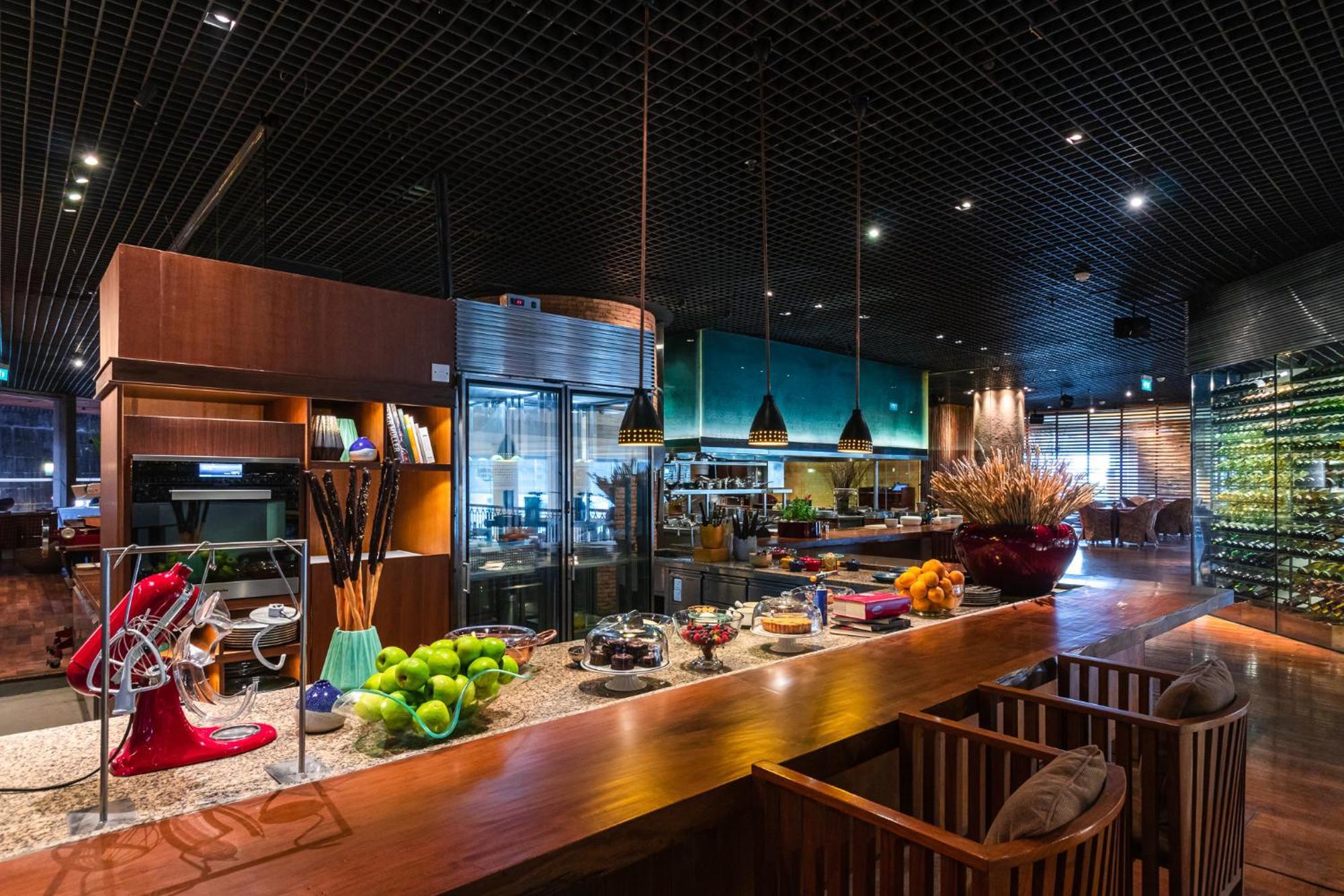 Hotel Keraton At The Plaza, Part Of The Unbound Collection By Hyatt à Jakarta Extérieur photo